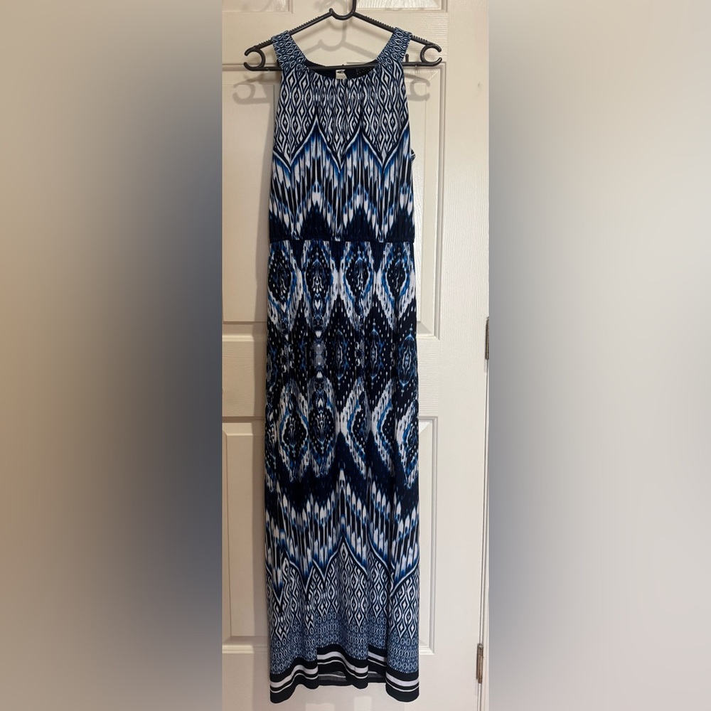 En Focus Studio Maxi Dress